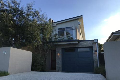 Shellys Place - St Kilda Accommodation 2