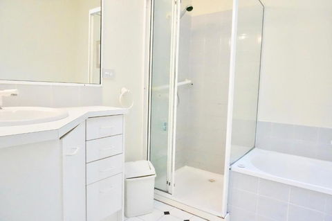 Glan Mor - St Kilda Accommodation 6