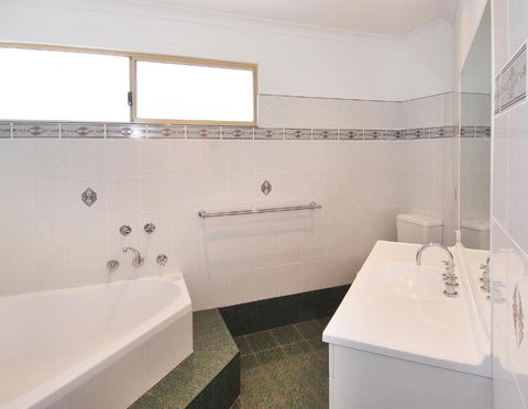 Searenity - St Kilda Accommodation 5