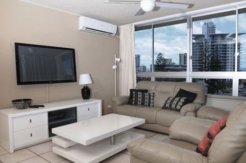 Anglesea Beachfront Court Holiday Units - St Kilda Accommodation 1
