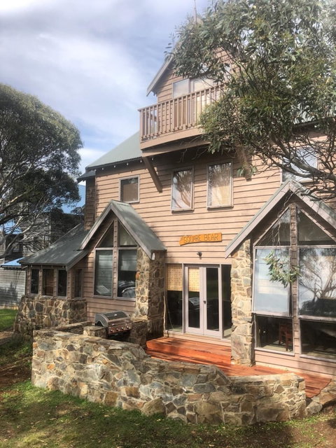 Square Bear - St Kilda Accommodation 2