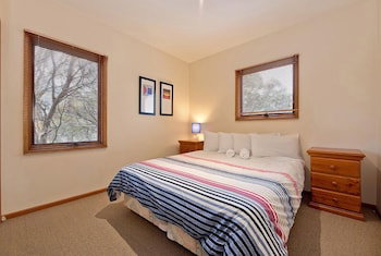 Square Bear - St Kilda Accommodation 5