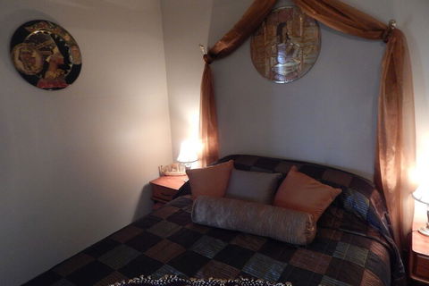 R On The Downs BnB & Spa Cottages - St Kilda Accommodation 2