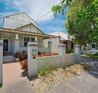 Newcastle Executive Homes - Veda House - St Kilda Accommodation