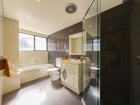 Ash Sienna 2 / 49 Ash Street Terrigal - St Kilda Accommodation 5
