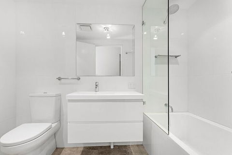 South Pacific Unit  4 - Shoal Bay - St Kilda Accommodation 1