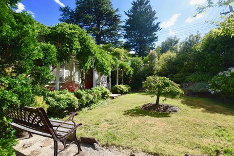 Calamandah House Of Blackheath - St Kilda Accommodation 6