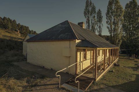 Hartley Historic Cottages - St Kilda Accommodation 2