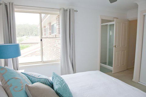 Beach Blessing At Fingal Bay - St Kilda Accommodation 5