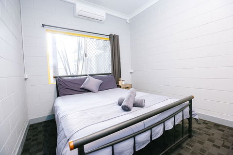 Mad Monkey Backpackers Village - St Kilda Accommodation 6