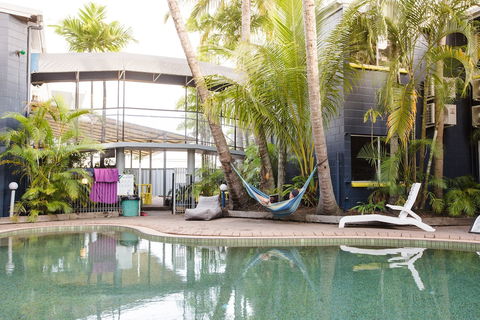 Mad Monkey Backpackers Village - St Kilda Accommodation 0