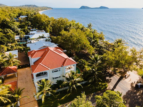 Villa Beach Palm Cove - St Kilda Accommodation 5
