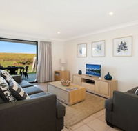 Sunrise Reef Unit 4 Lennox Head - St Kilda Accommodation