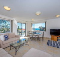 Ronald Avenue 1 / 65 Shoal Bay