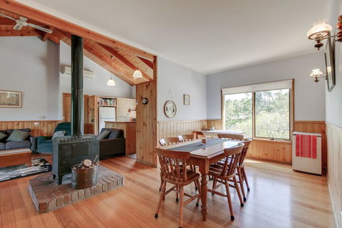 Halcyon - St Kilda Accommodation 2