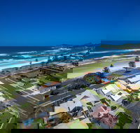 Lennoxhaus Lennox Head - St Kilda Accommodation