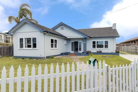 Seashells Lakes Entrance - St Kilda Accommodation 4