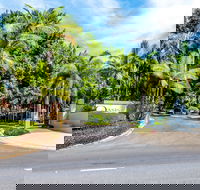 Oasis 8 Paradise at Palm Cove - St Kilda Accommodation