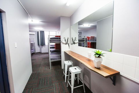 Mad Monkey Backpackers Waterfront - St Kilda Accommodation 3