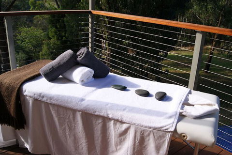 Eagles Nest - St Kilda Accommodation 7