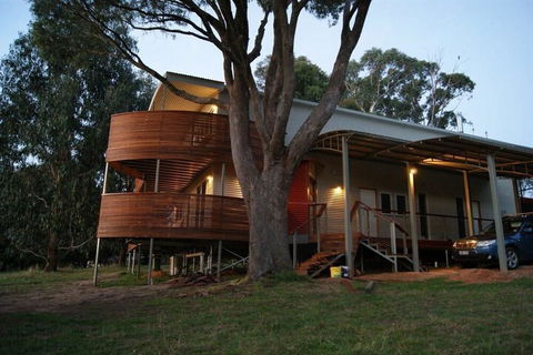 Eagles Nest - St Kilda Accommodation 1
