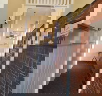 Courthouse Bar  Grill