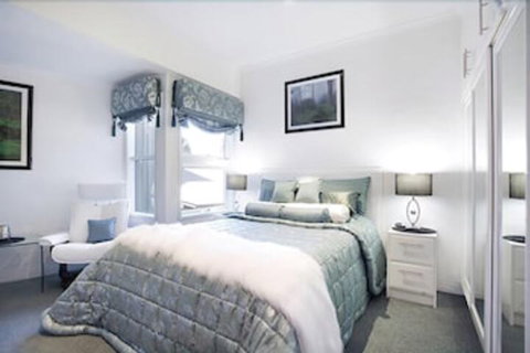 Snowgums 15 - St Kilda Accommodation 2