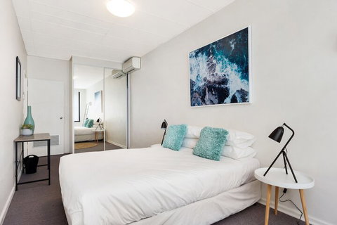 Ultimo Hackett Apartments - St Kilda Accommodation 3