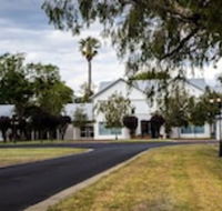 Fairlawn Estate - St Kilda Accommodation