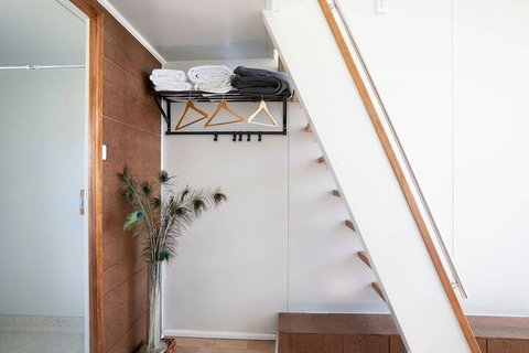 Sithuri - St Kilda Accommodation 2