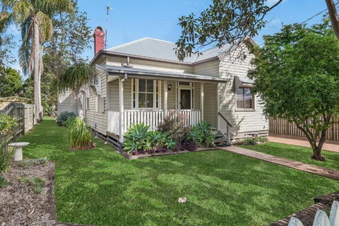 Ambiente Cottage Pet & Family Friendly - St Kilda Accommodation 6