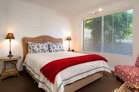 Understated Elegance Affordable Luxury - St Kilda Accommodation 2