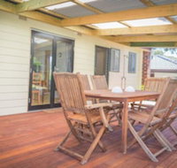 17 Broadbeach Drive - St Kilda Accommodation
