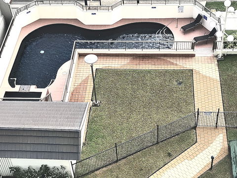 Cairns Apartment Esplanade Ocean Views - St Kilda Accommodation 2