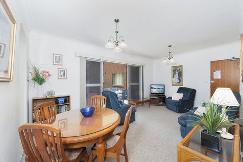 Andana Unit 1 / 12 Gretel Close - St Kilda Accommodation 4