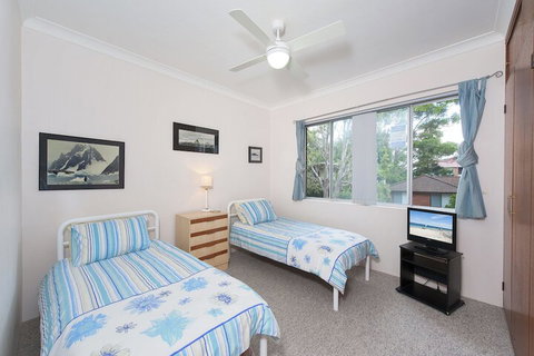 Andana Unit 1 / 12 Gretel Close - St Kilda Accommodation 3