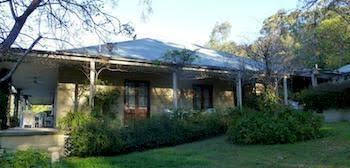 Paxton ACT St Kilda Accommodation