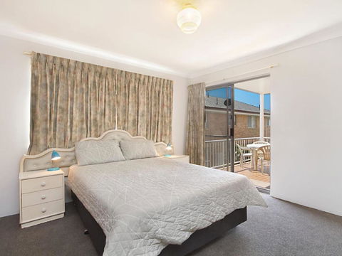 Allamanda Court Unit 6 Handy To Tweed Heads Hospital - St Kilda Accommodation 6