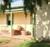 Tarndwarncoort Farmers Cottage - St Kilda Accommodation