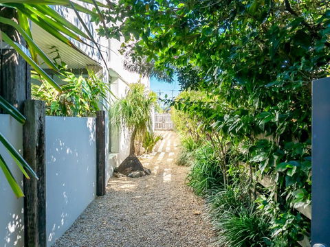 Seaside - St Kilda Accommodation 5