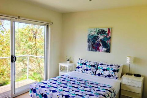Seaside Pleasure - St Kilda Accommodation 6