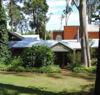 Clarendon Chalets - St Kilda Accommodation