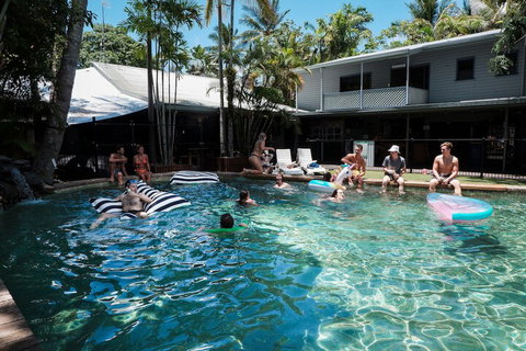 Calypso Inn Backpackers Resort Hostel - St Kilda Accommodation 5