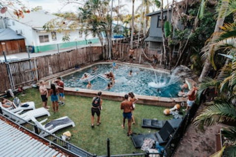 Calypso Inn Backpackers Resort Hostel - St Kilda Accommodation 0