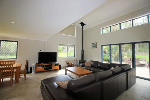 THE PALM FARM PET FRIENDLY WEEKLY ONLY - St Kilda Accommodation 2