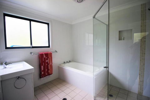 THE PALM FARM PET FRIENDLY WEEKLY ONLY - St Kilda Accommodation 5