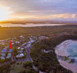 Angourie Blue 7 stroll to surfing beaches.