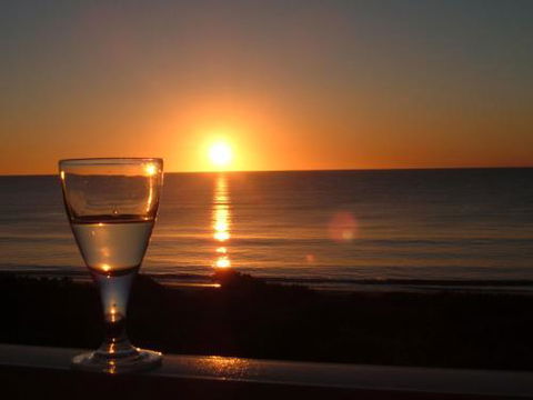 Seaview Holiday House - St Kilda Accommodation 4