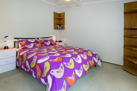 Cara Nobbys Beach 11 Wesley Avenue - St Kilda Accommodation 7