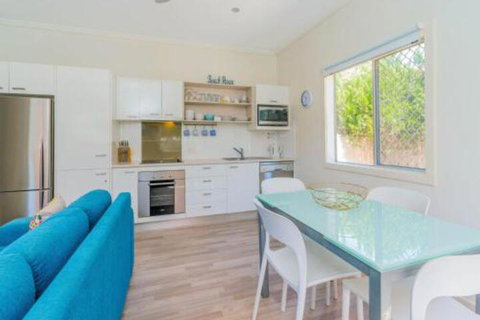 Yamba Daze Sunrise Pet Friendly - St Kilda Accommodation 0
